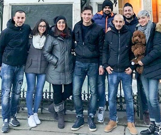 La colonia di Monteronesi a Piacenza. Simpatico raduno con rimpatriata in Piazza Cavalli