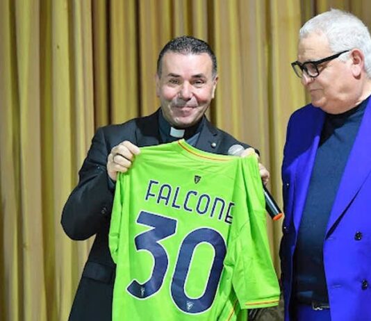 Sport e legalità, incontro in Oratorio. Corvino agli studenti: “Sognate sempre, ma abbiate il coraggio di fare sacrifici”