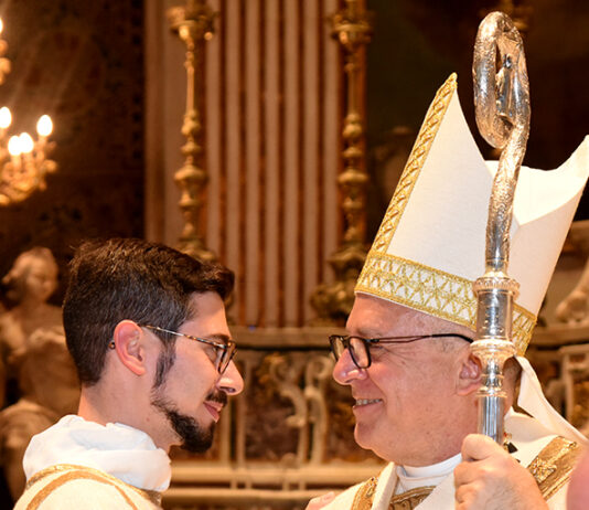 La vocazione, la musica, l’abbraccio di Monteroni: don Enrico si racconta alla vigilia dell’ordinazione L’INTERVISTA
